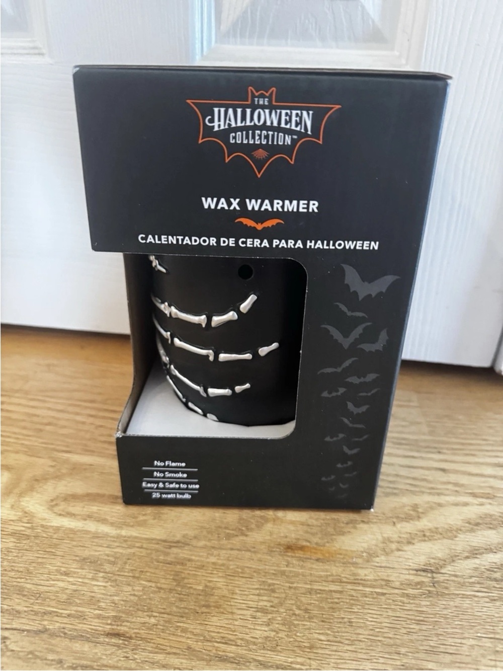 New Aldi Black Wax Warmer Halloween Silver Skeleton Hand + 9 Kitty Cat Melts